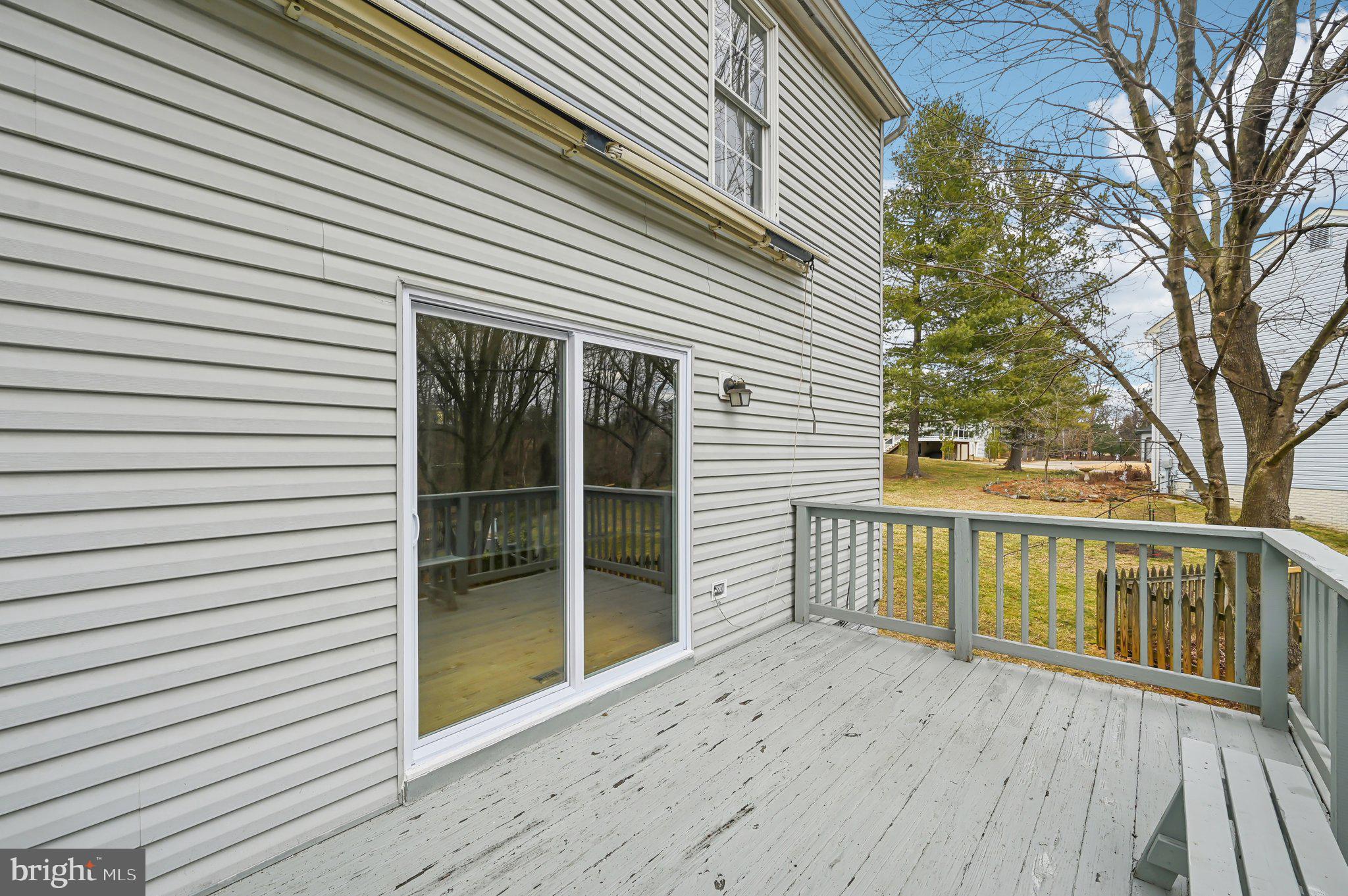 COLLEGE HILLS - Residential