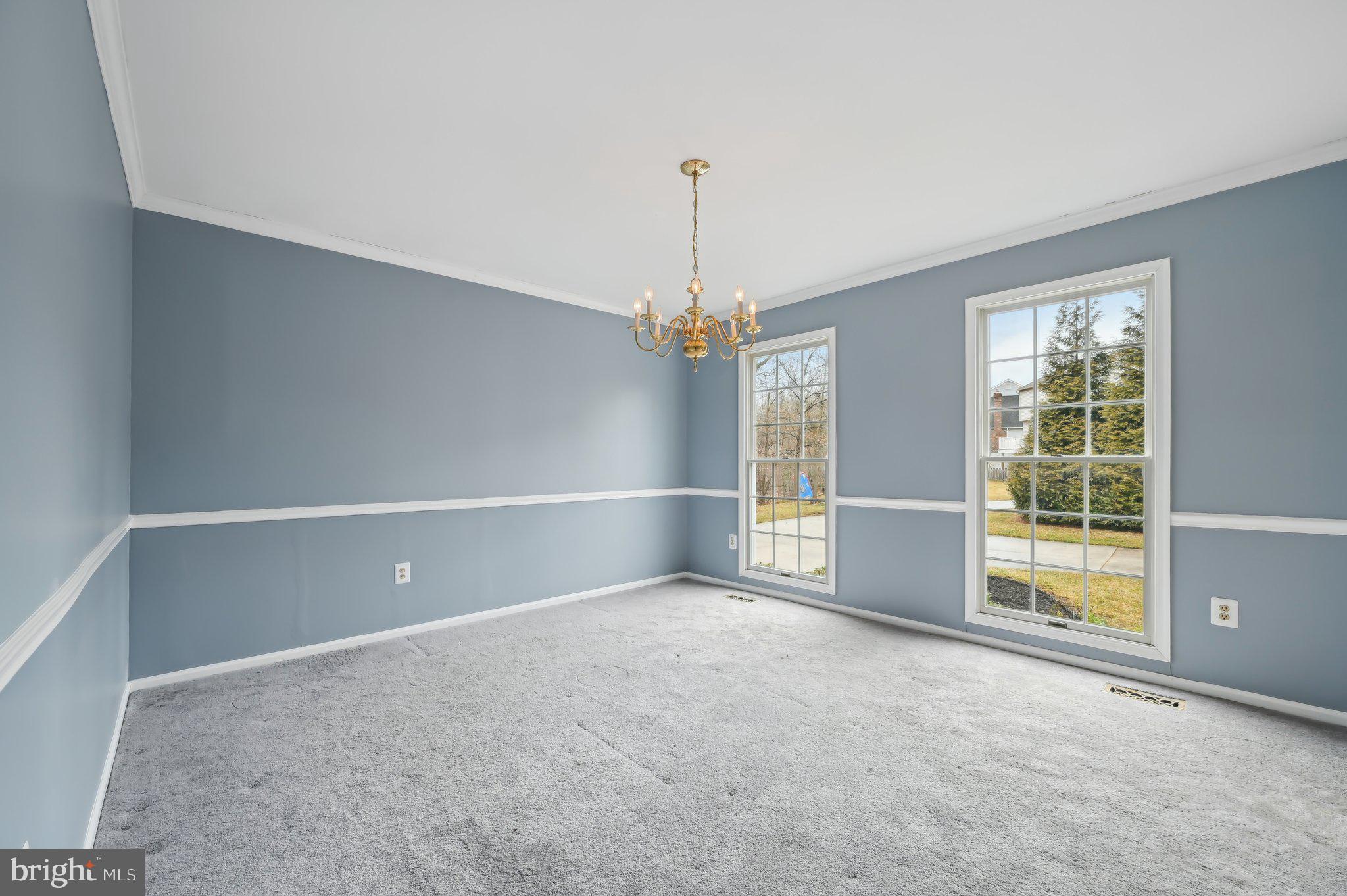 COLLEGE HILLS - Residential