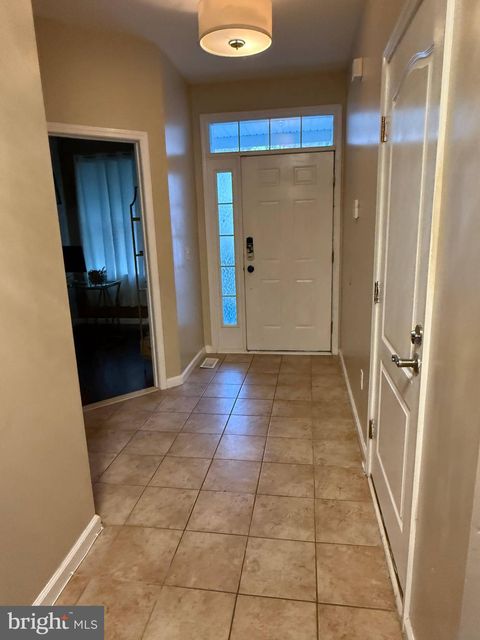 266 HAWTHORNE LANE BARNEGAT NJ 08005