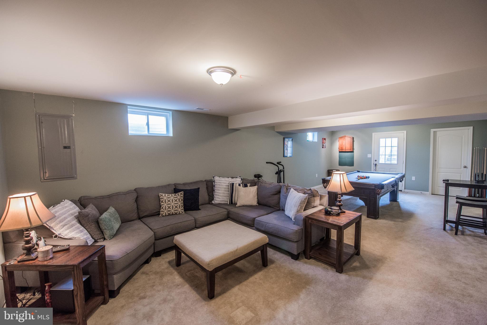 SPRINGDALE FARM - Residential