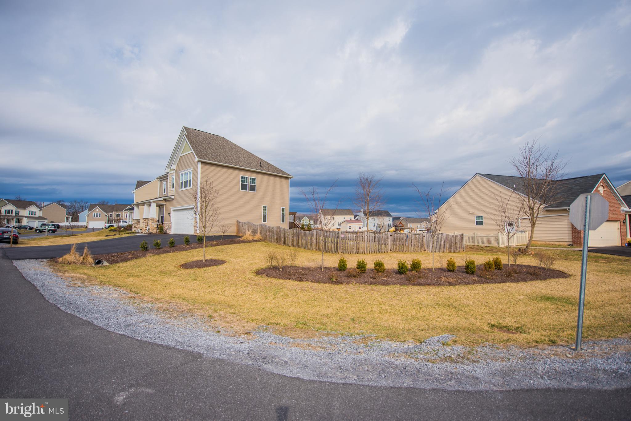 SPRINGDALE FARM - Residential