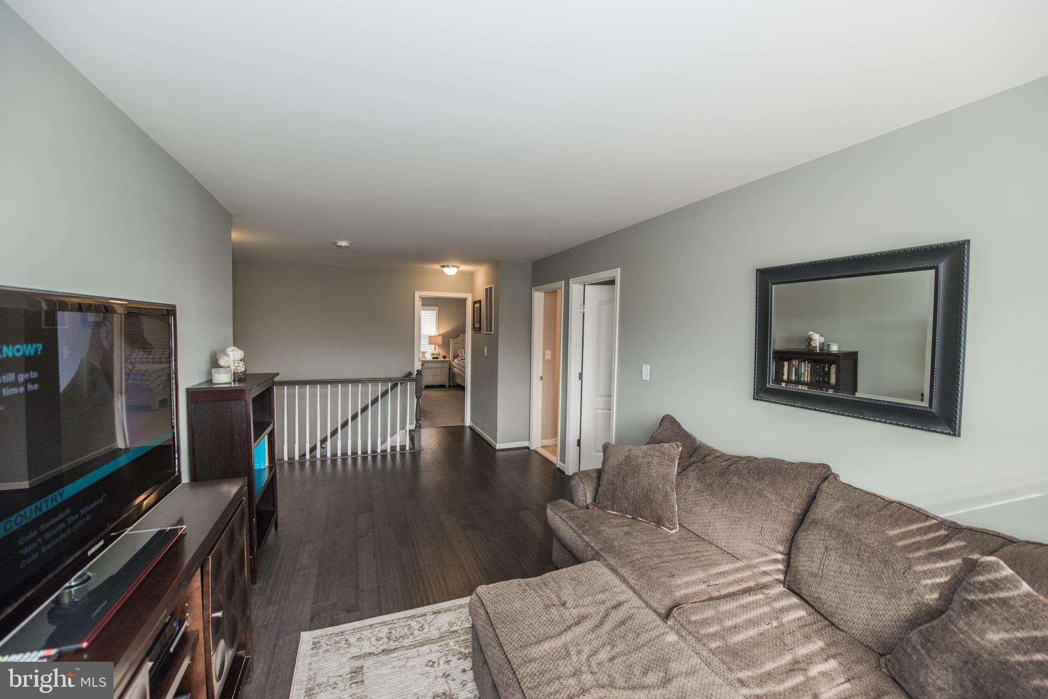 SPRINGDALE FARM - Residential