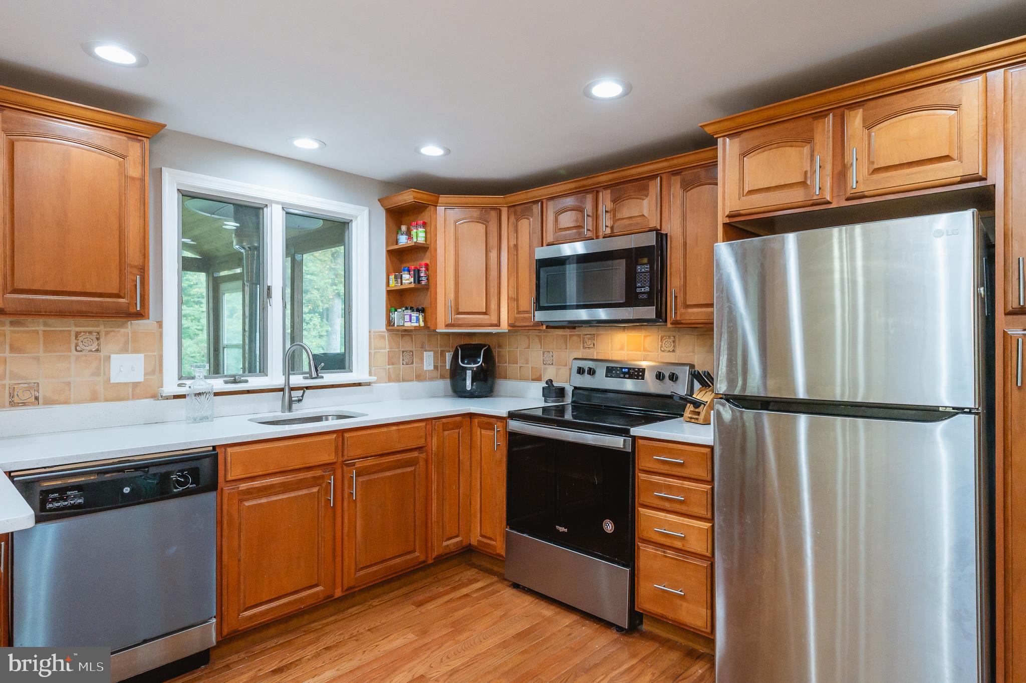 HARFORD WOODS - Residential