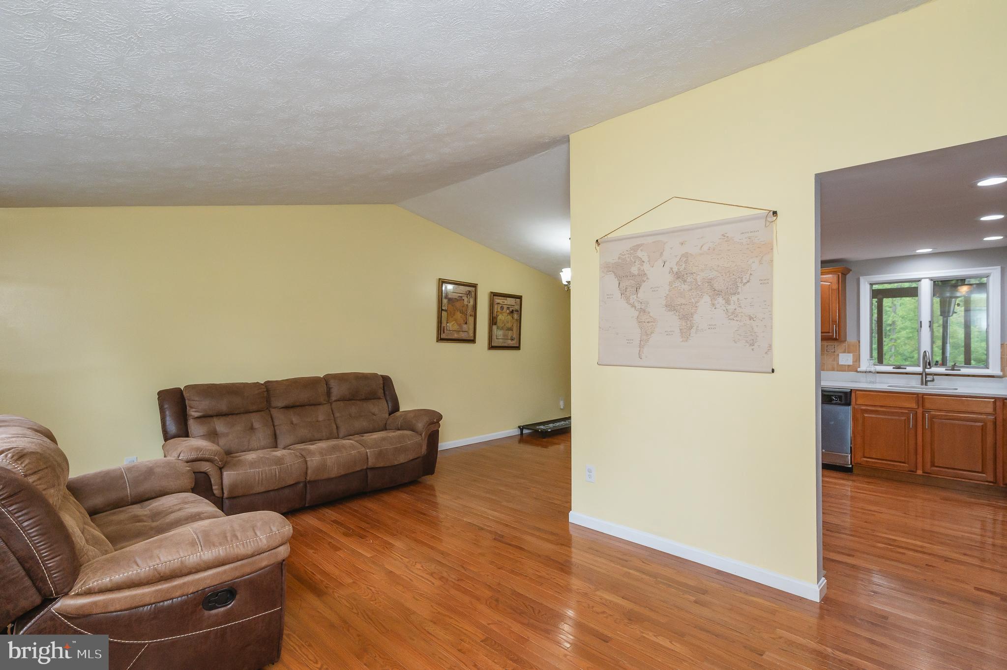 HARFORD WOODS - Residential