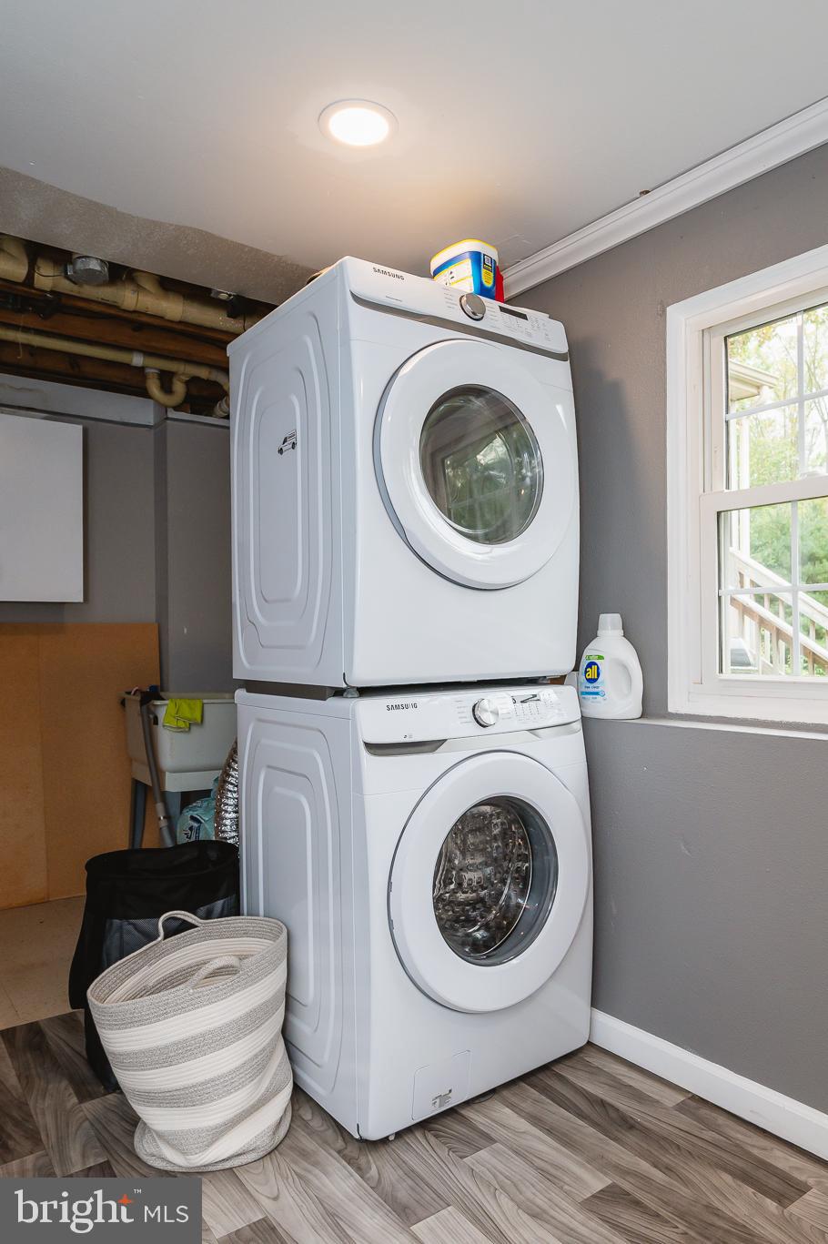 HARFORD WOODS - Residential