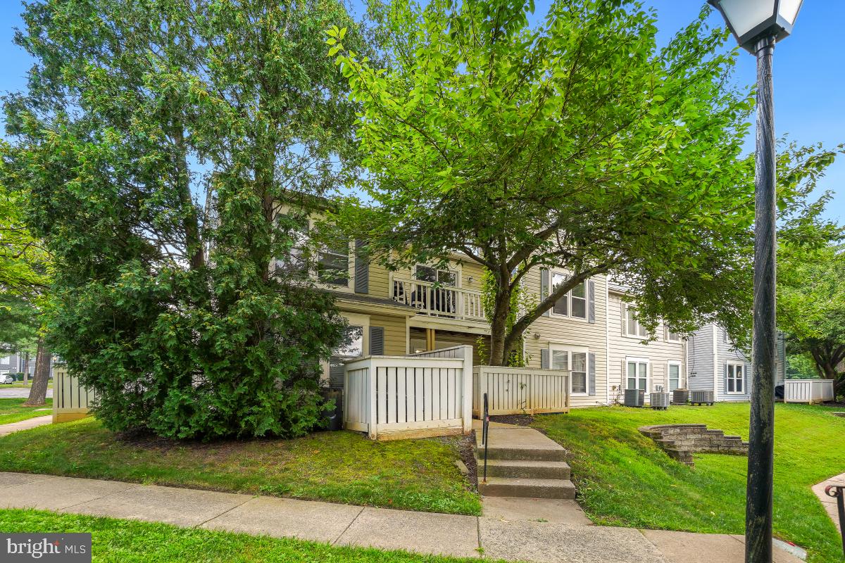 11301 CORINTHIAN COURT 256