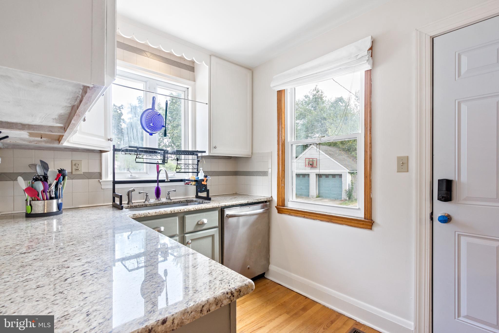 ROSEMONT EAST - Residential