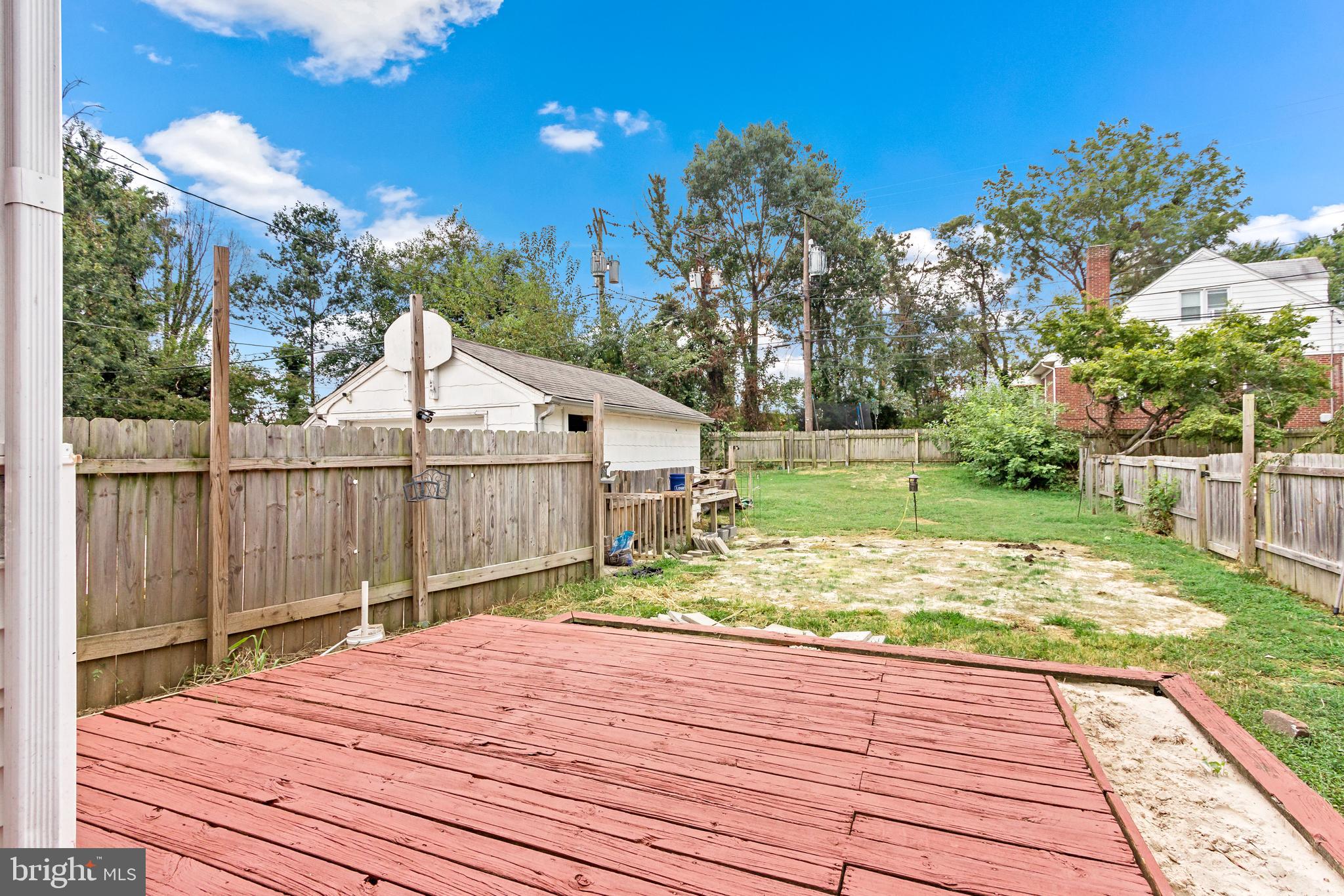 ROSEMONT EAST - Residential