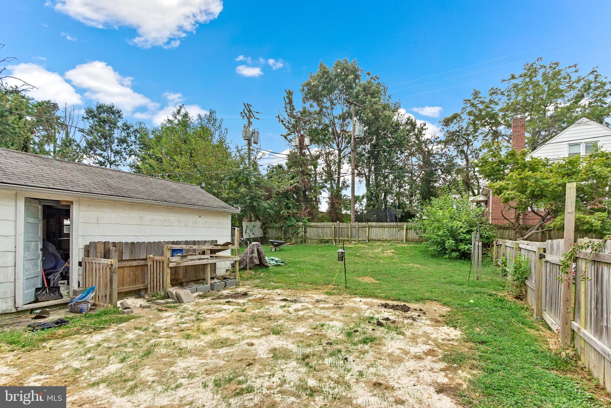 ROSEMONT EAST - Residential