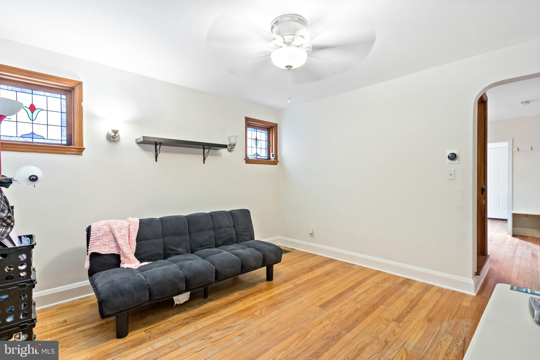 ROSEMONT EAST - Residential