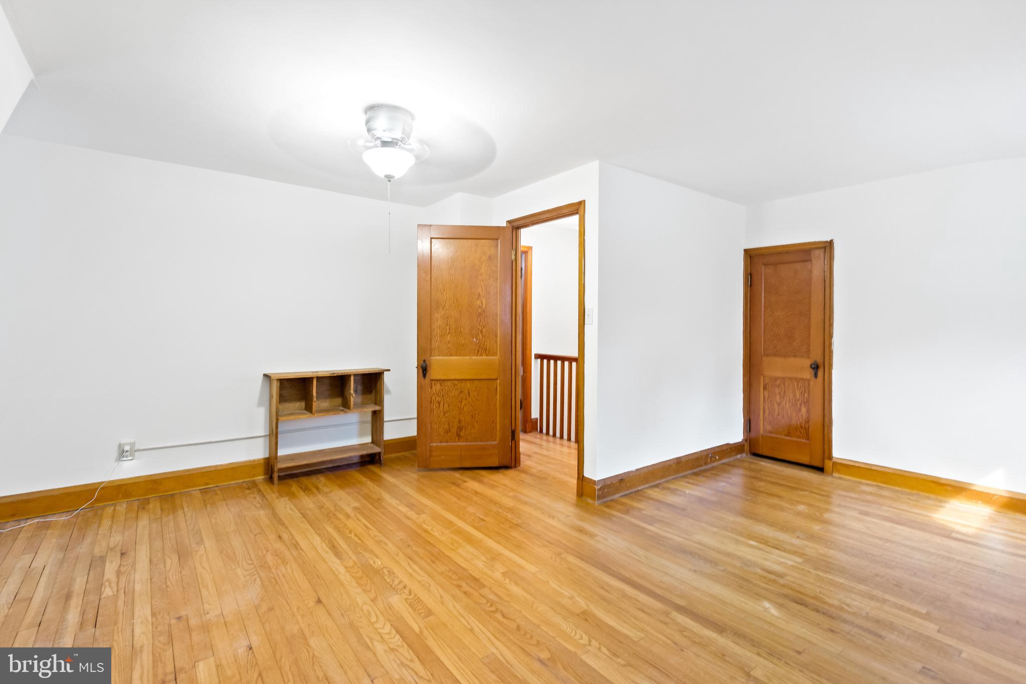 ROSEMONT EAST - Residential