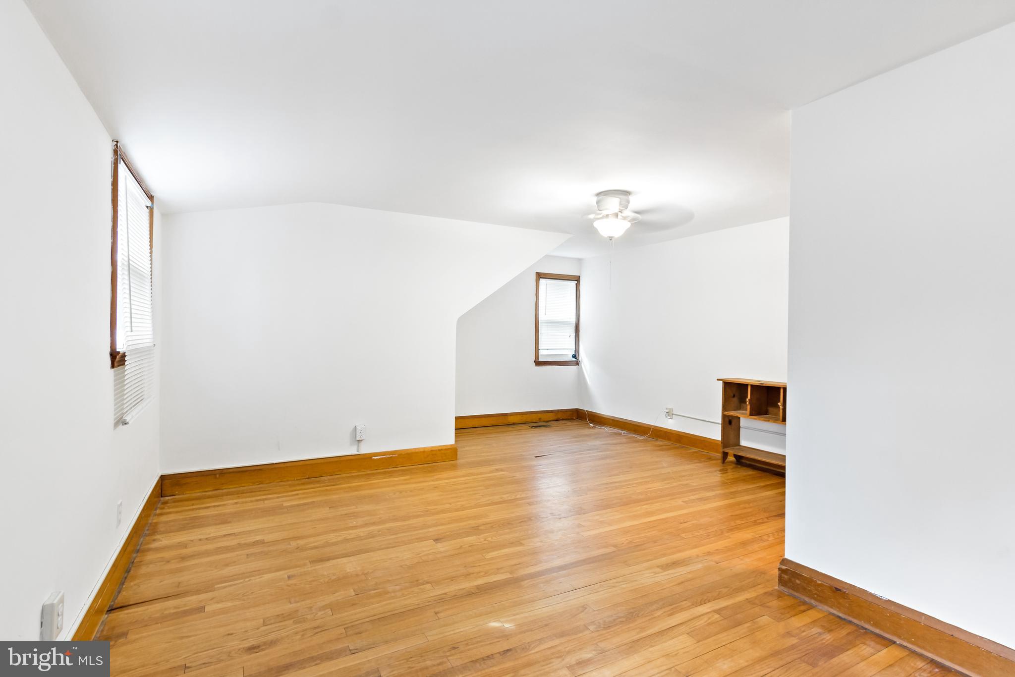 ROSEMONT EAST - Residential