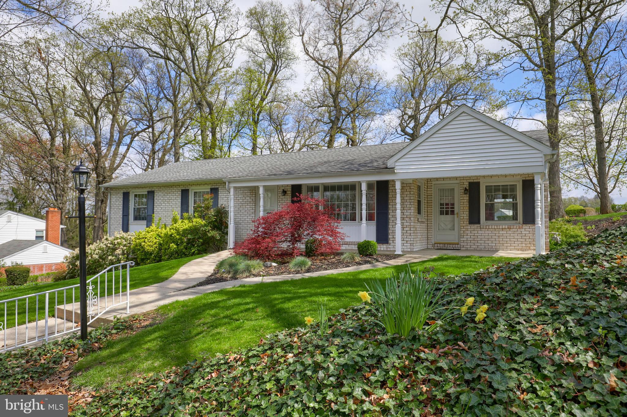 COLONIAL HEIGHTS - Residential