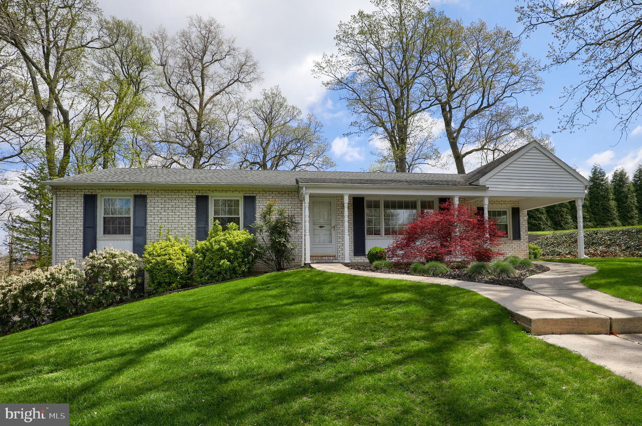 COLONIAL HEIGHTS - Residential