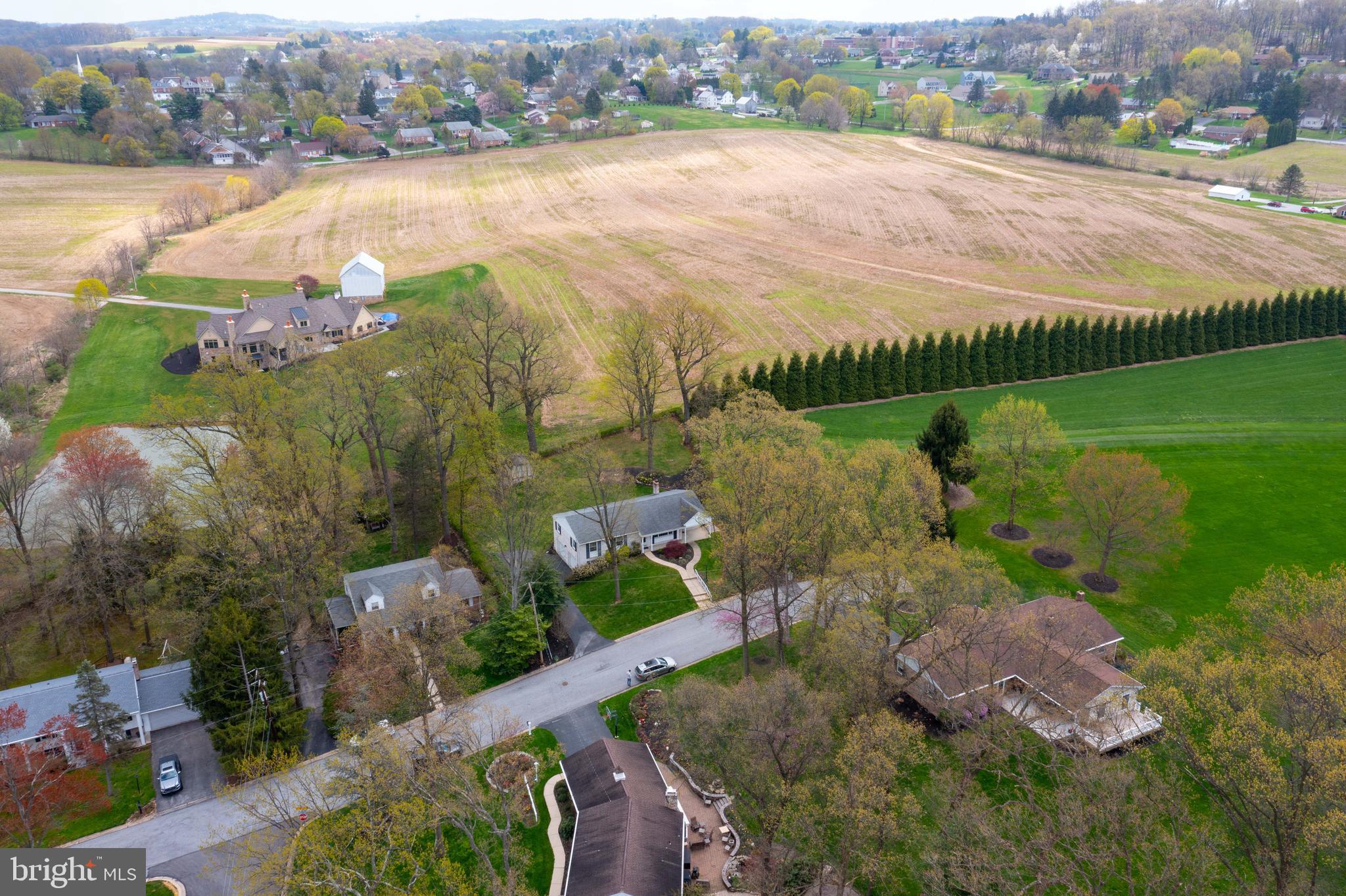COLONIAL HEIGHTS - Residential