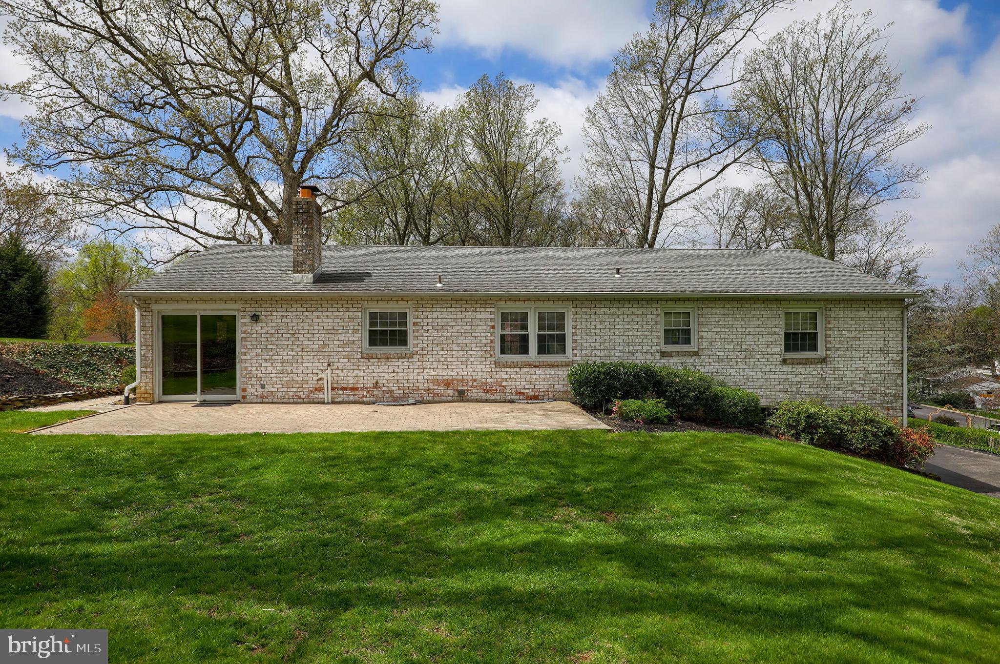 COLONIAL HEIGHTS - Residential