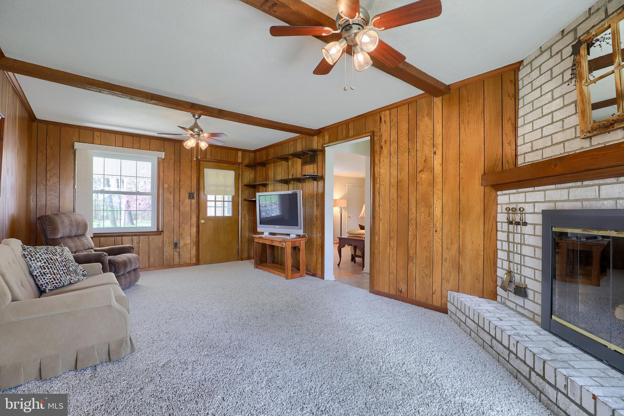 COLONIAL HEIGHTS - Residential
