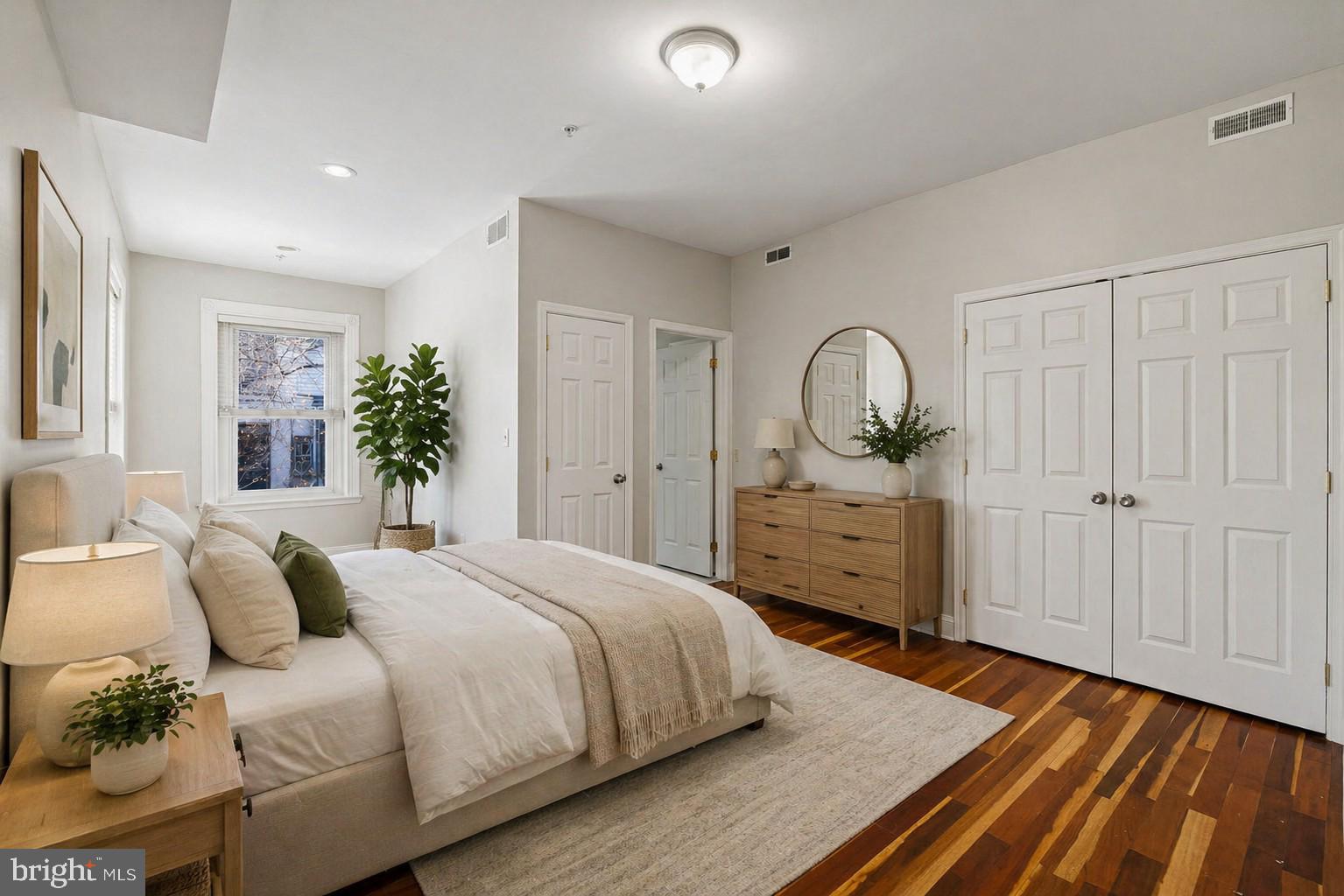 SPRUCE HILL - Residential
