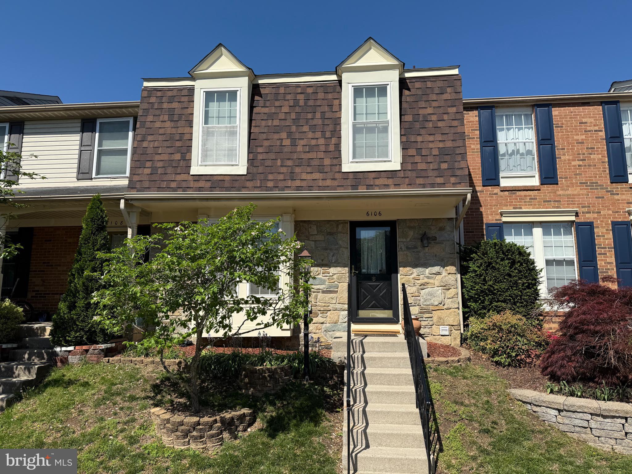 VAN DORN VILLAGE - Residential