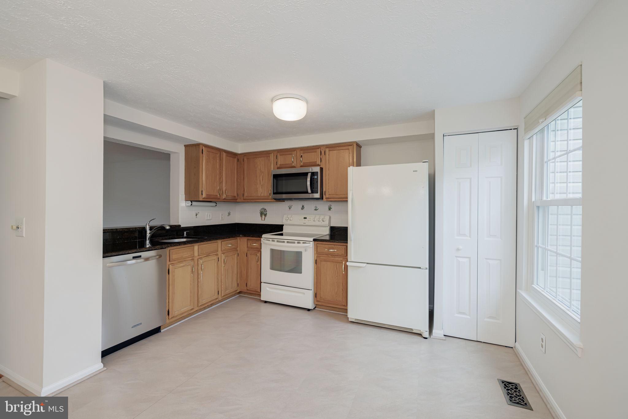 VAN DORN VILLAGE - Residential