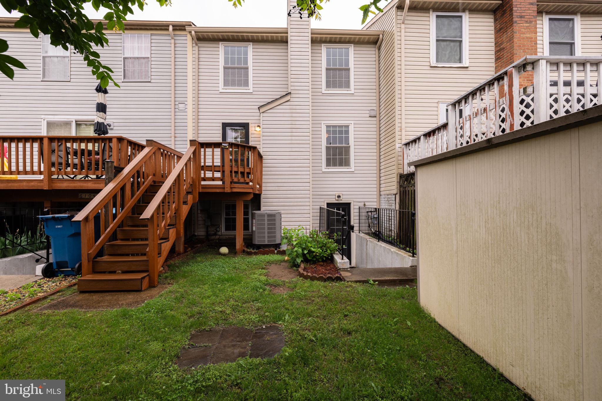 VAN DORN VILLAGE - Residential