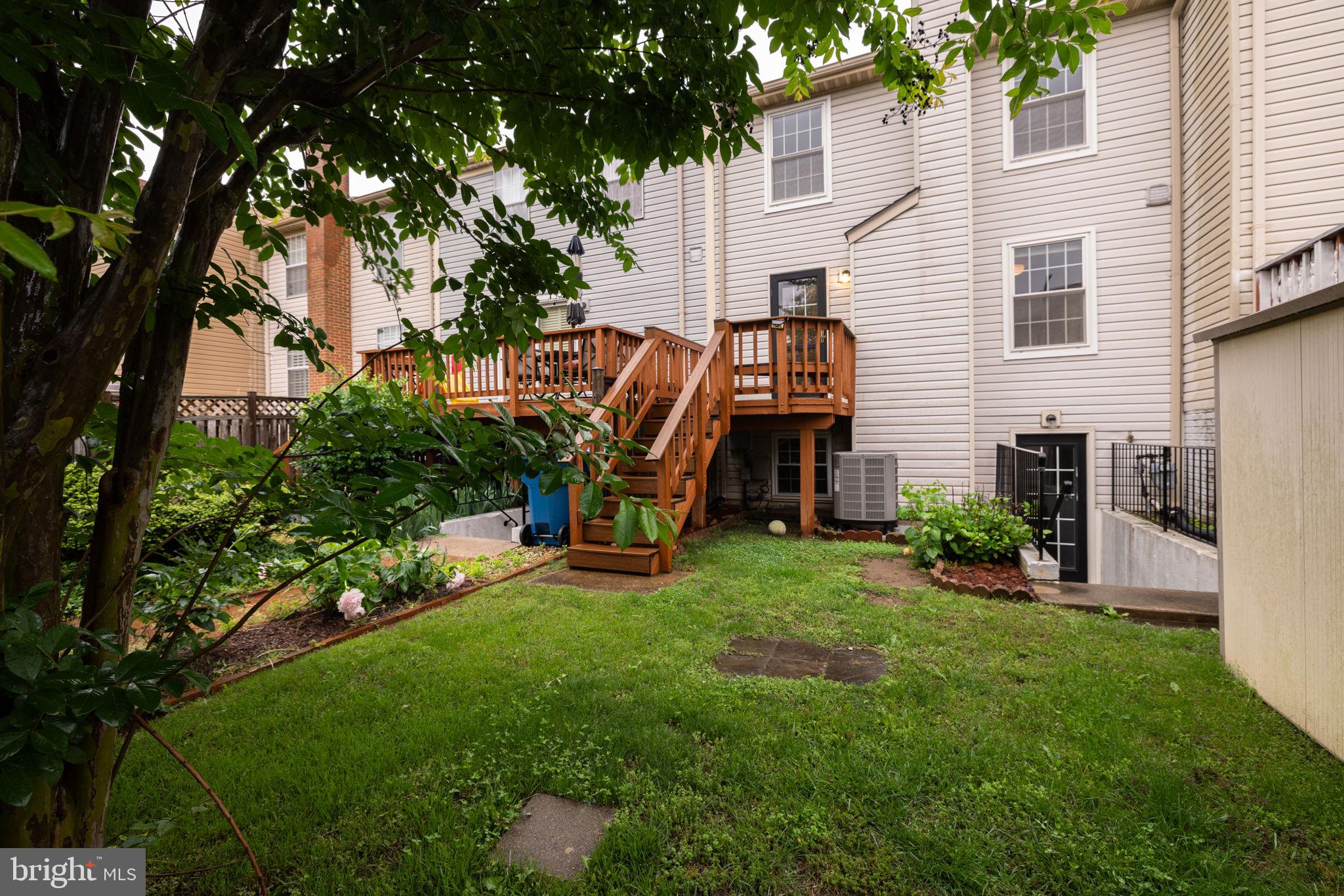 VAN DORN VILLAGE - Residential