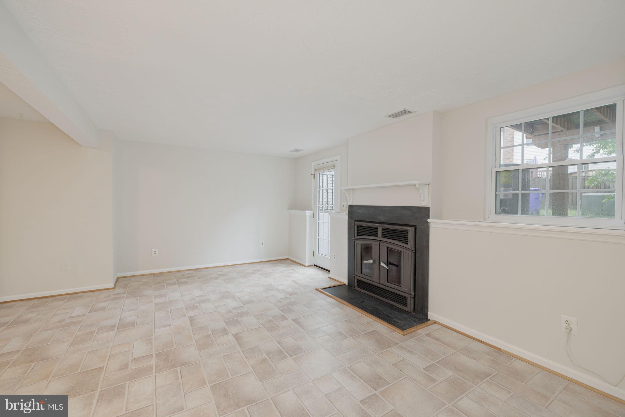 VAN DORN VILLAGE - Residential