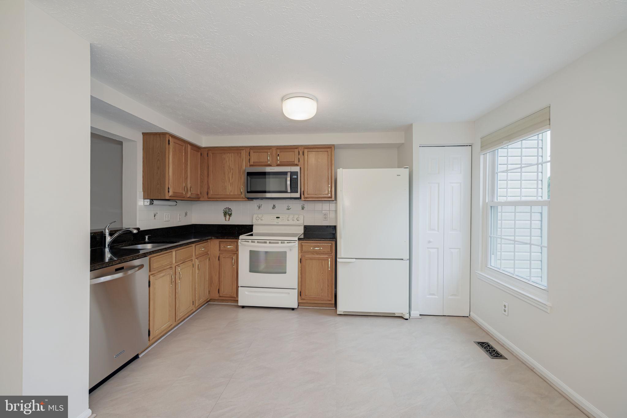 VAN DORN VILLAGE - Residential