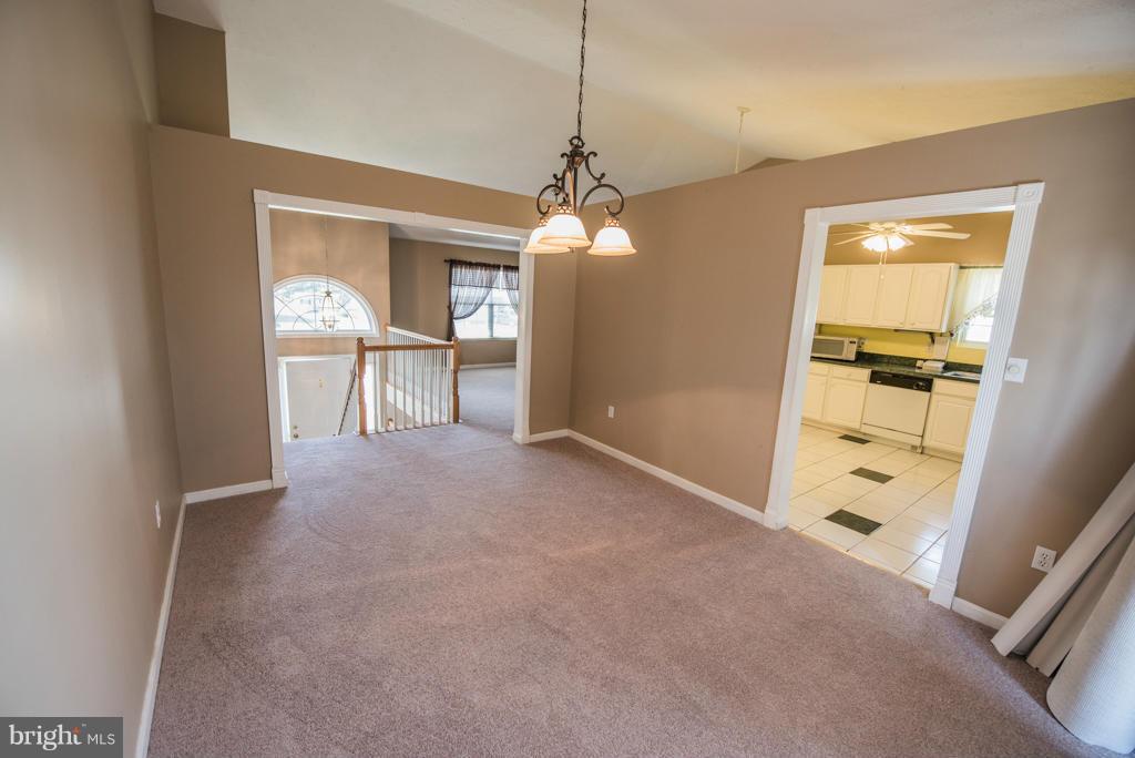 FREDERICKTOWNE ESTATES - Residential