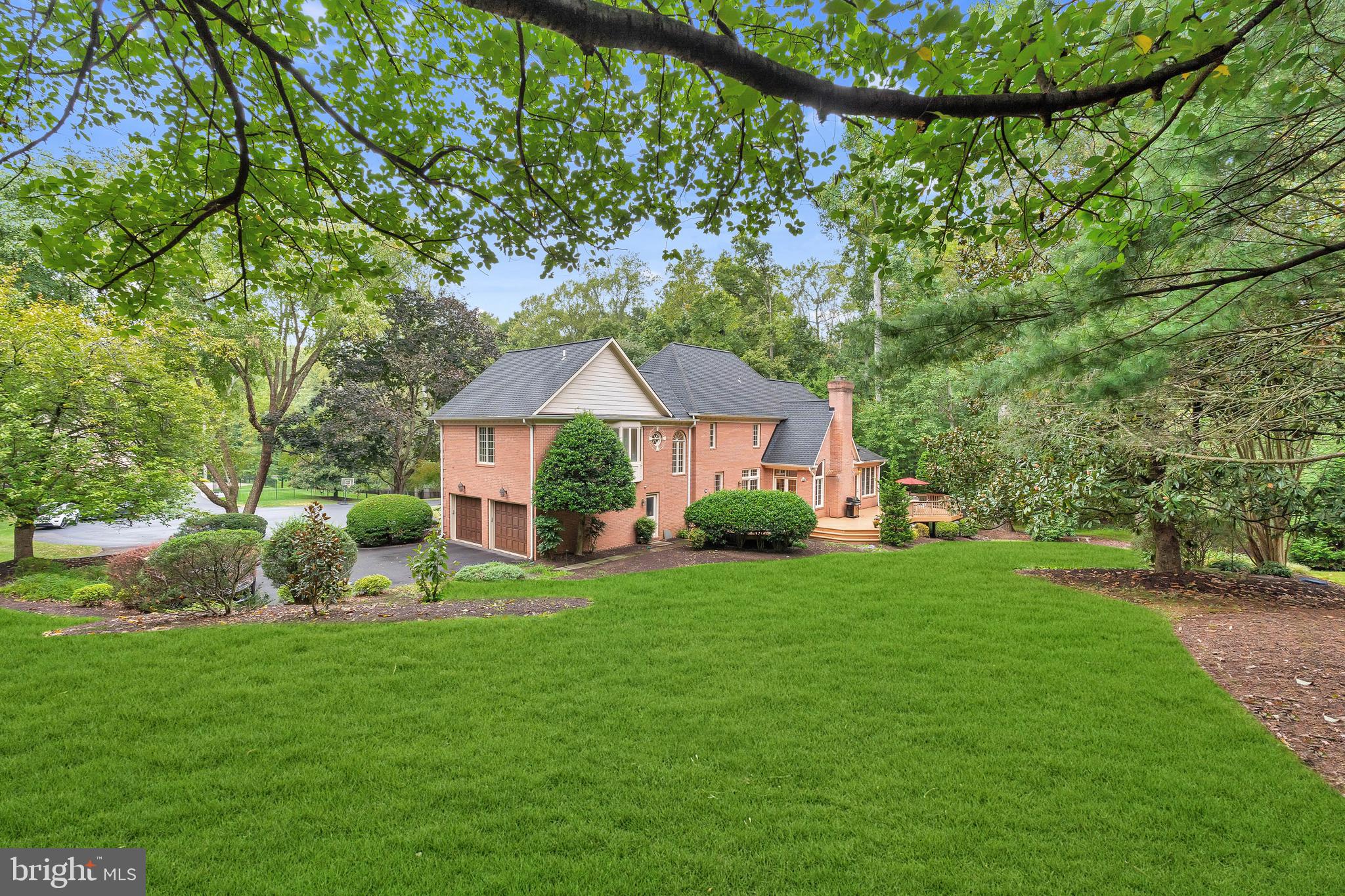 BROOKSIDE - Residential