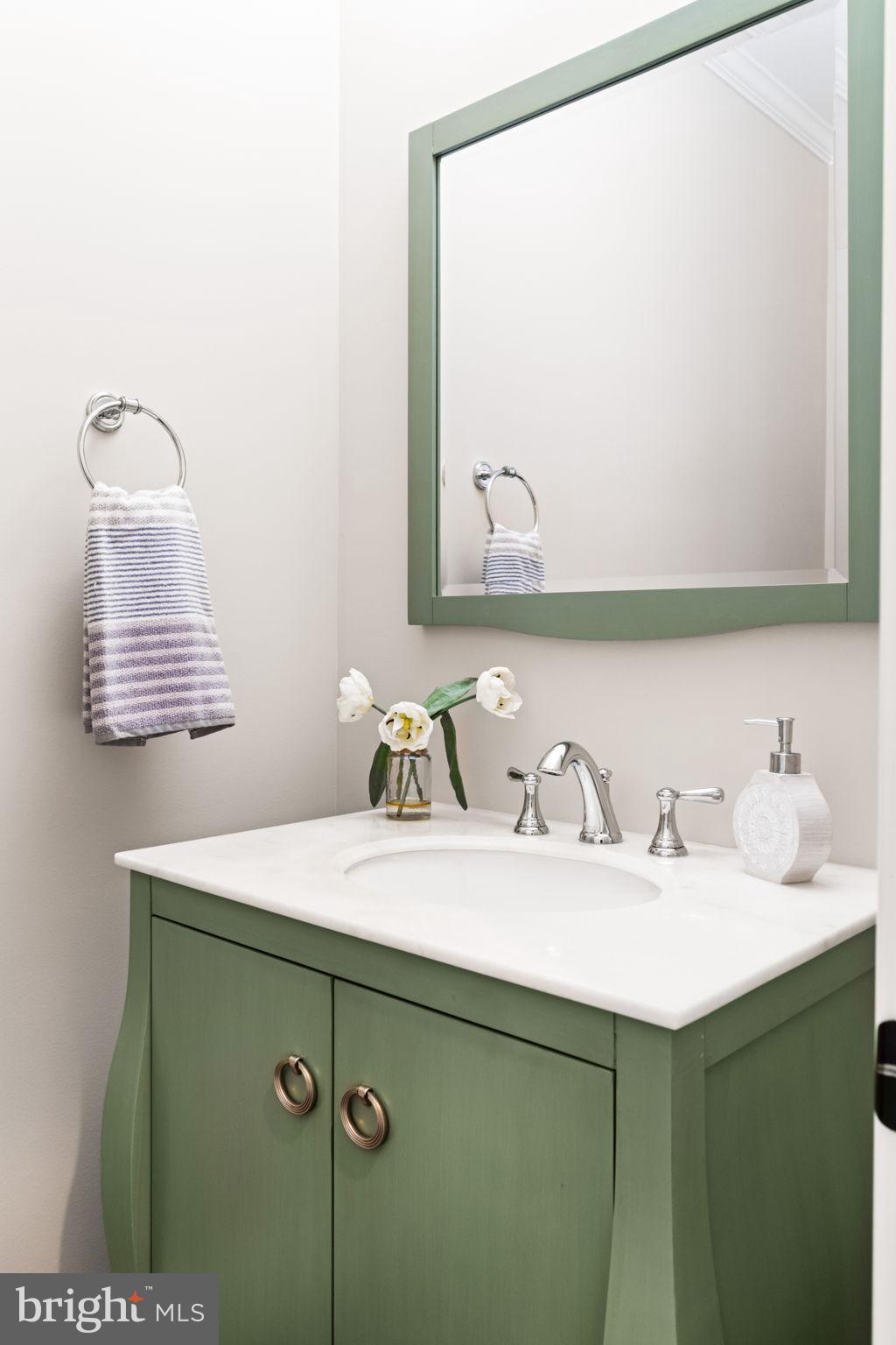 COUNTRY CLUB PARK - Residential