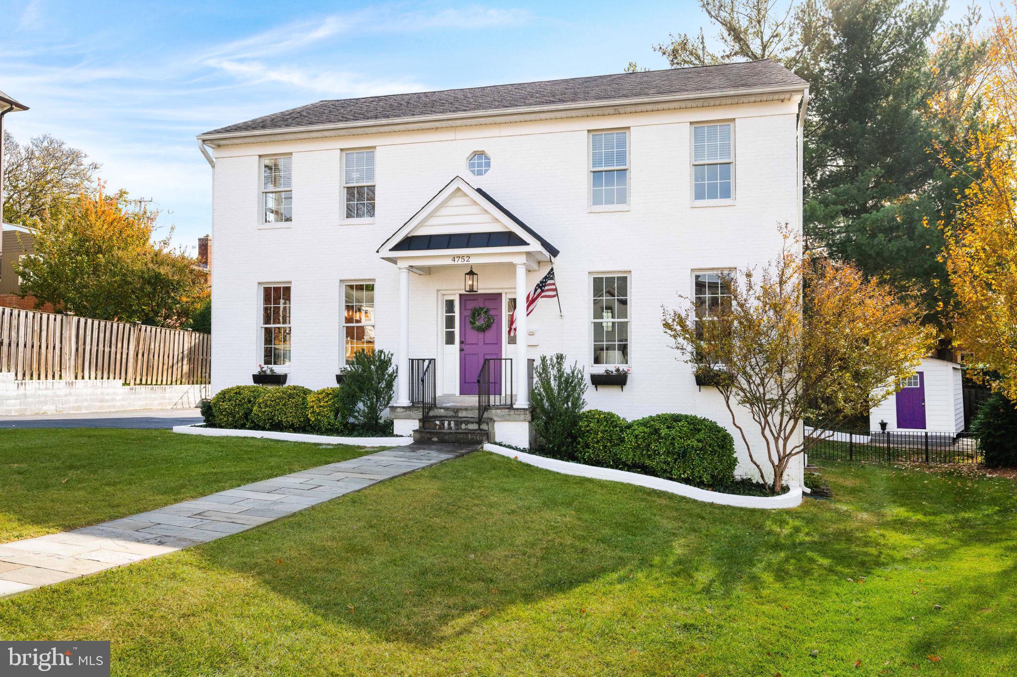 COUNTRY CLUB PARK - Residential