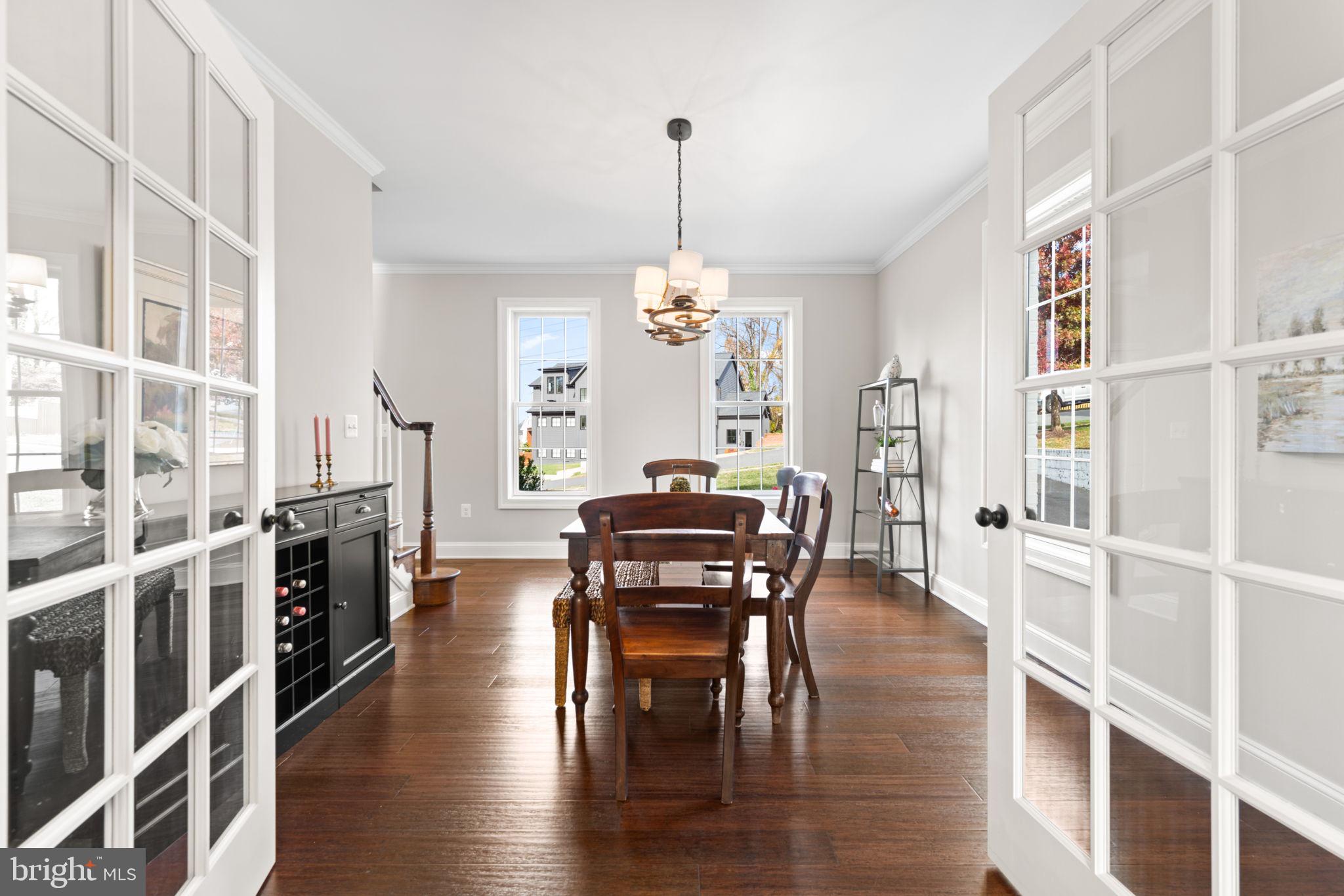 COUNTRY CLUB PARK - Residential