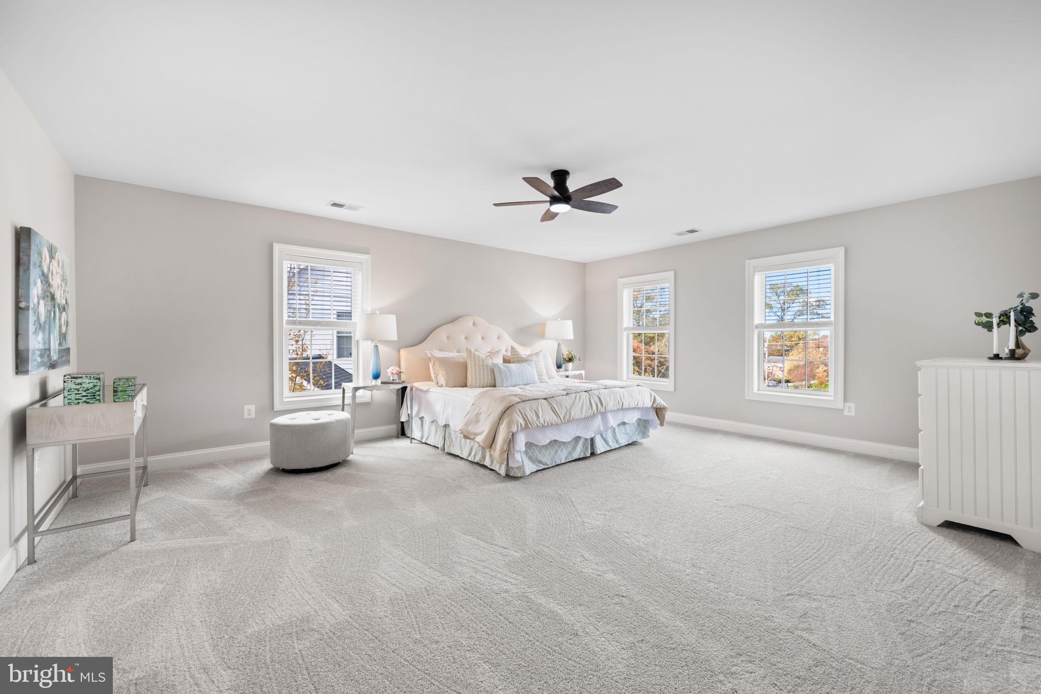 COUNTRY CLUB PARK - Residential