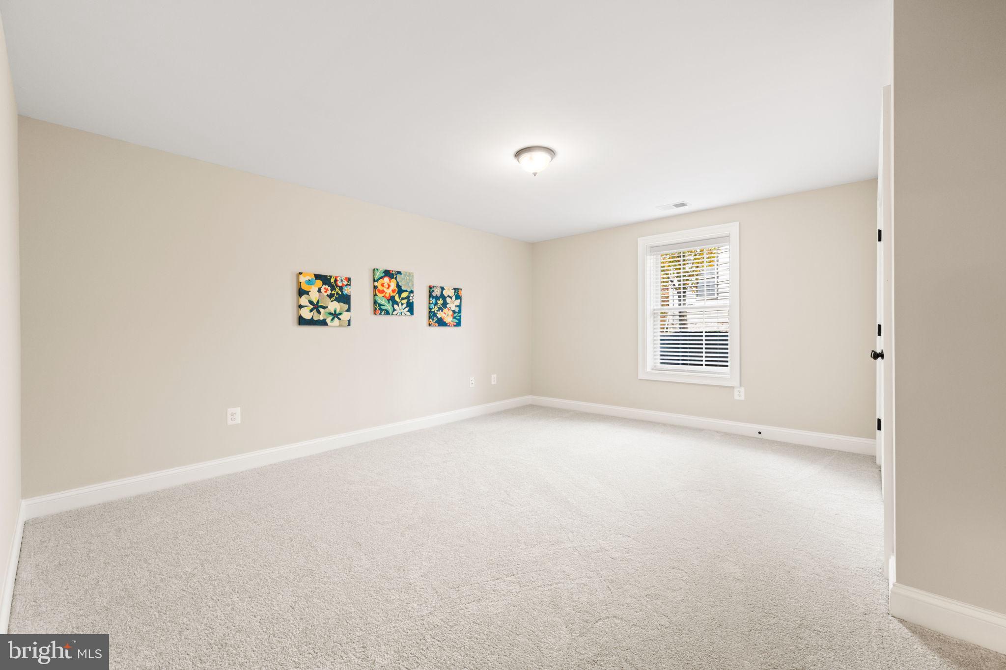 COUNTRY CLUB PARK - Residential