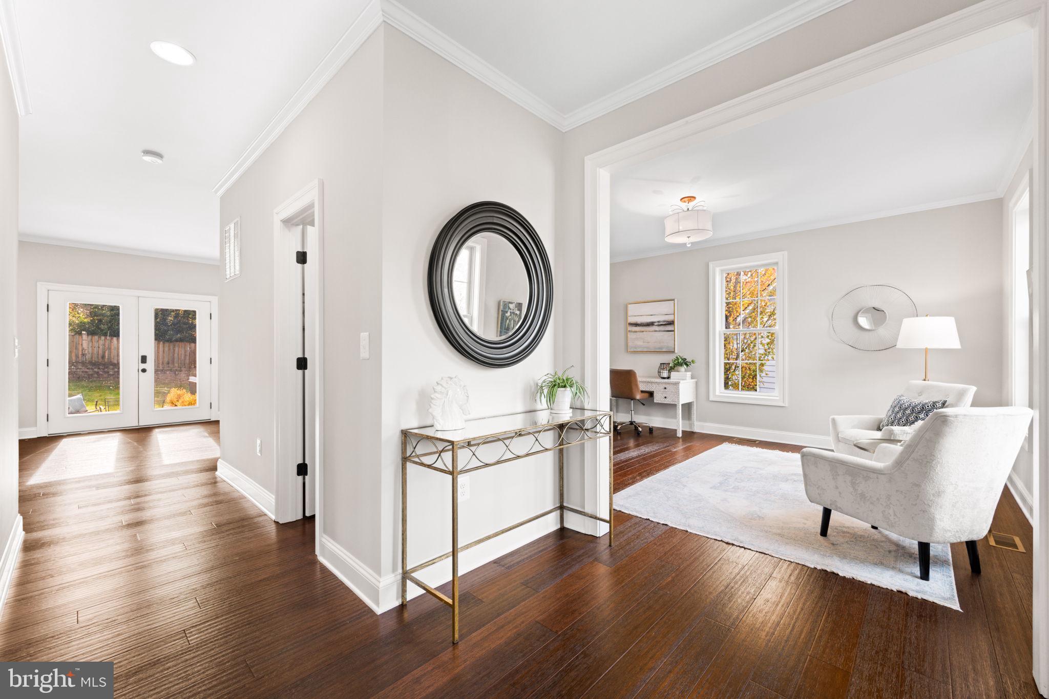 COUNTRY CLUB PARK - Residential