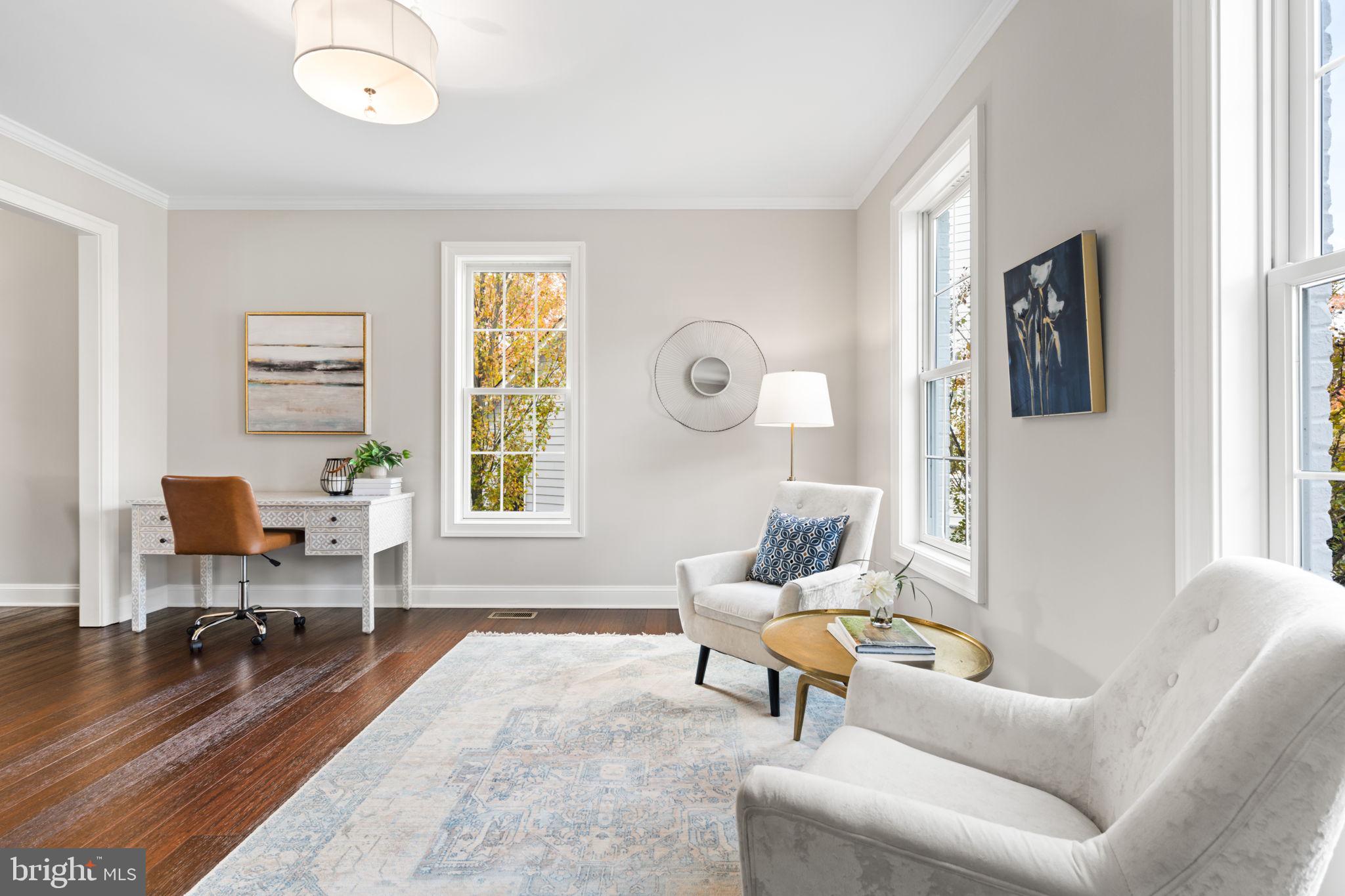 COUNTRY CLUB PARK - Residential