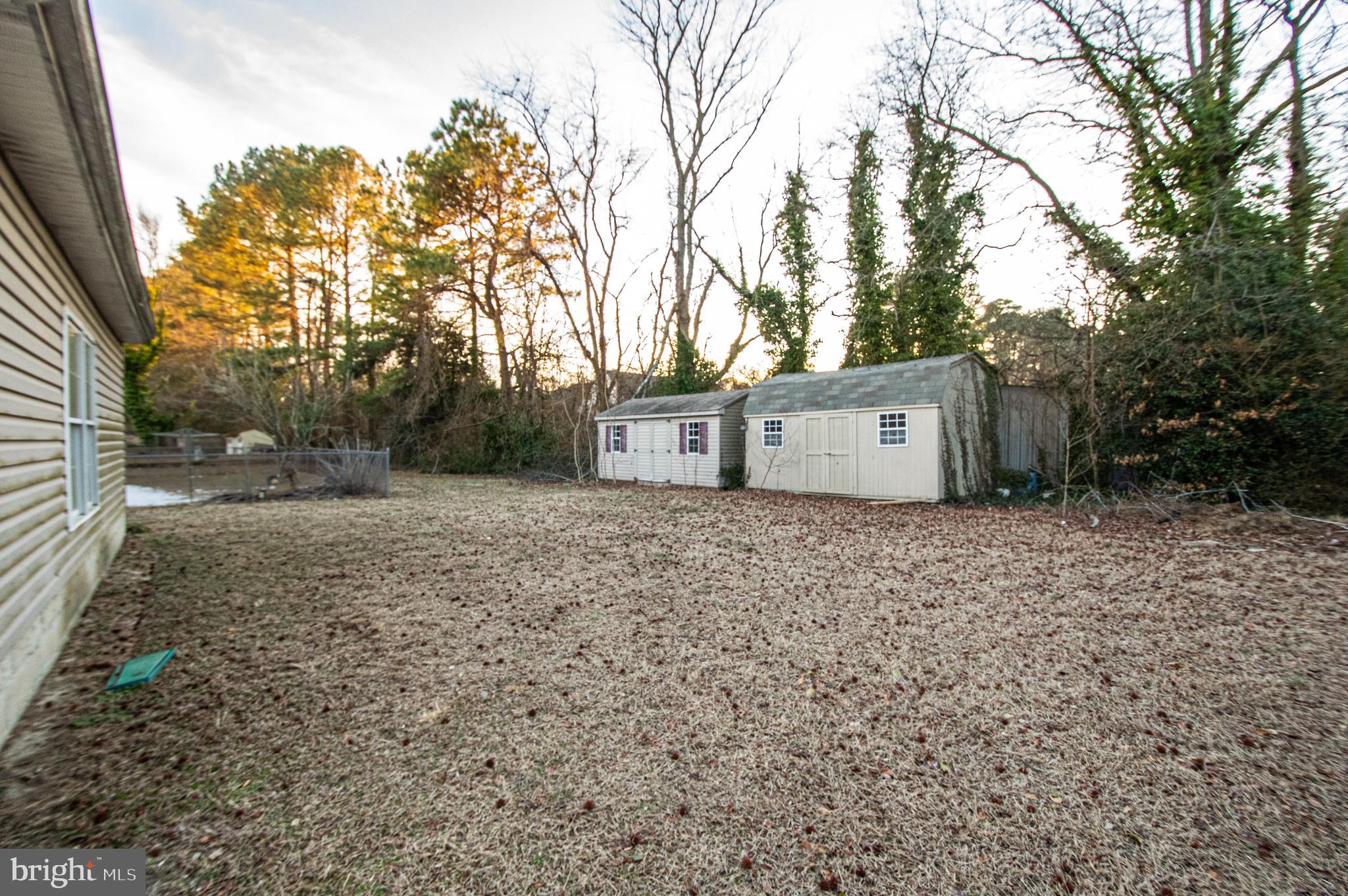 LITTLE ACRES - Residential