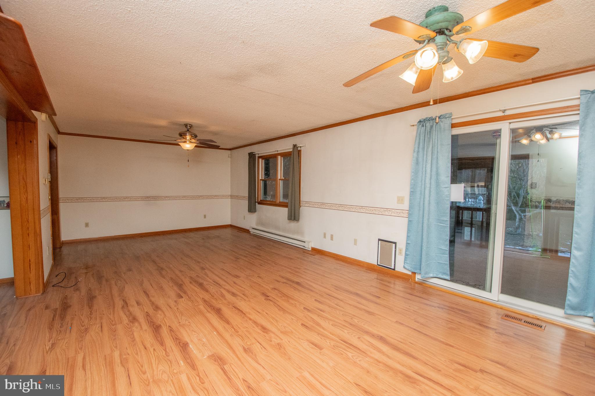 LITTLE ACRES - Residential