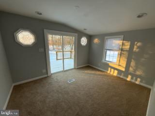 WALNUT WOODS - Residential