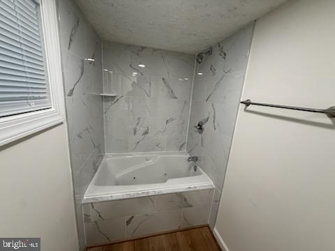 WALNUT WOODS - Residential