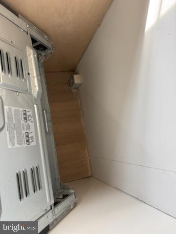 WALNUT WOODS - Residential