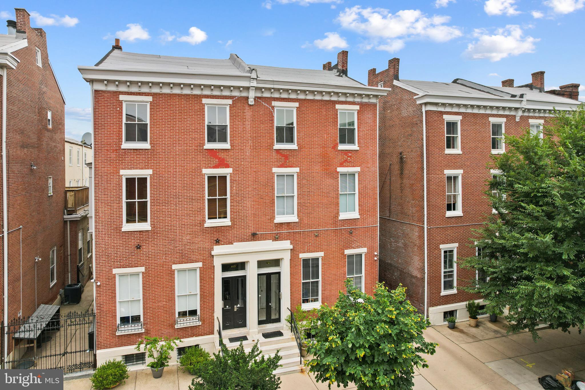 FAIRMOUNT - Residential Lease