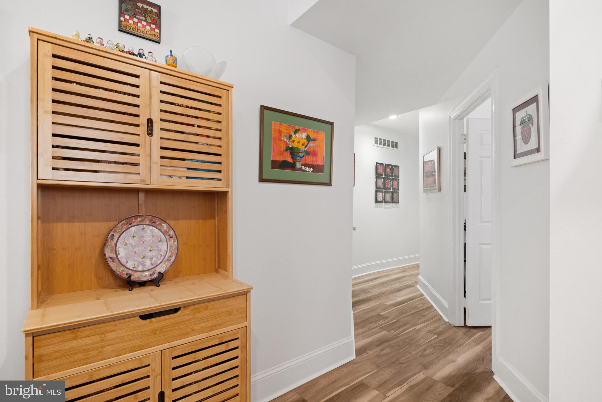 FAIRMOUNT - Residential Lease