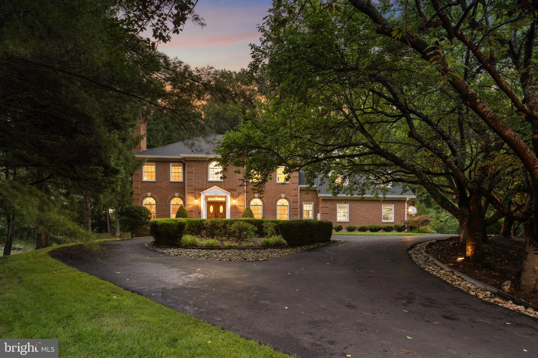 1172 Robindale Drive, Great Falls, VA, 22066
