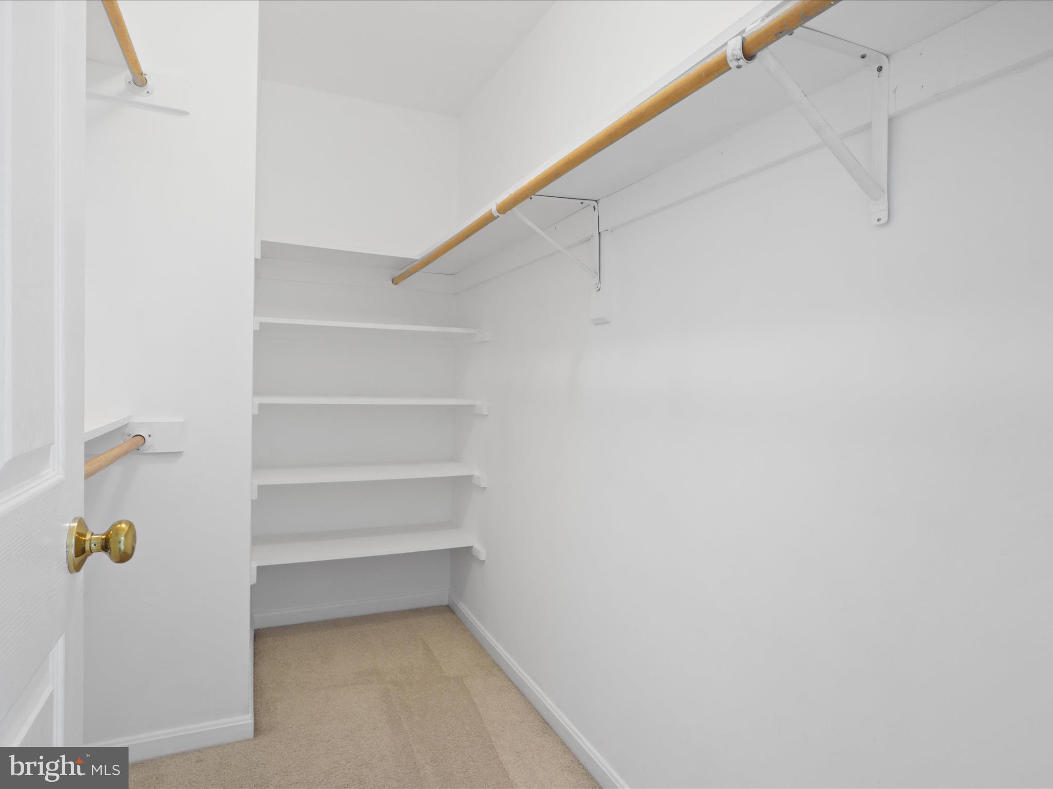 ENGLEWOOD MEWS - Residential Lease