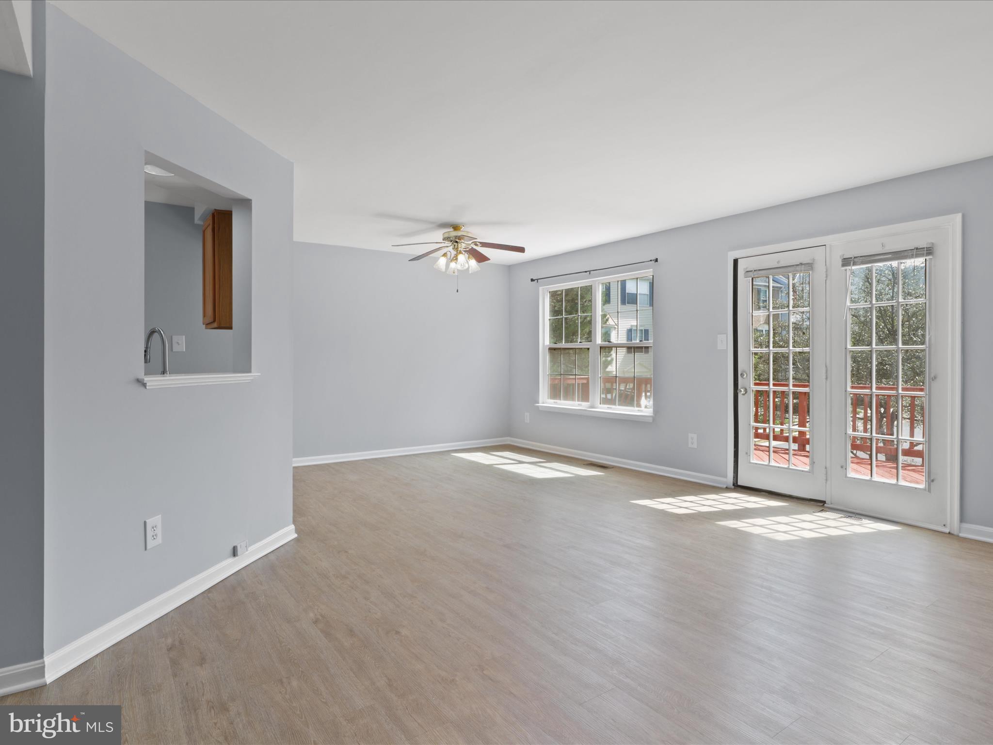 ENGLEWOOD MEWS - Residential Lease