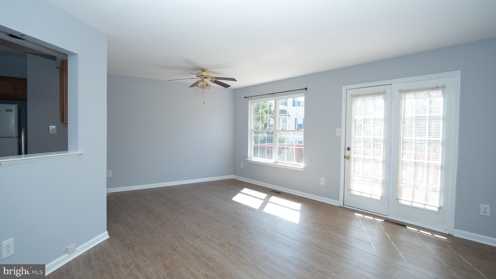 ENGLEWOOD MEWS - Residential Lease