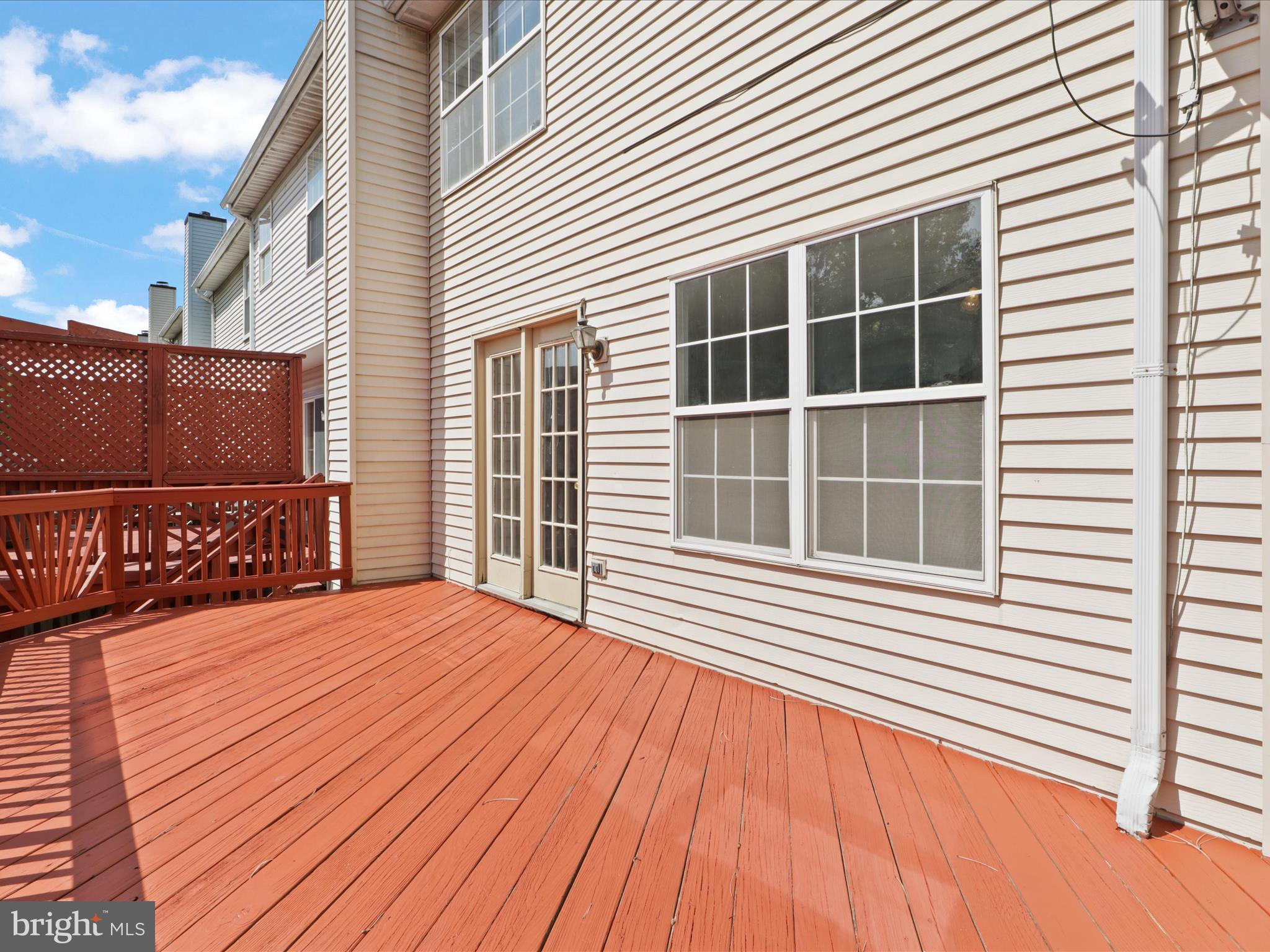 ENGLEWOOD MEWS - Residential Lease