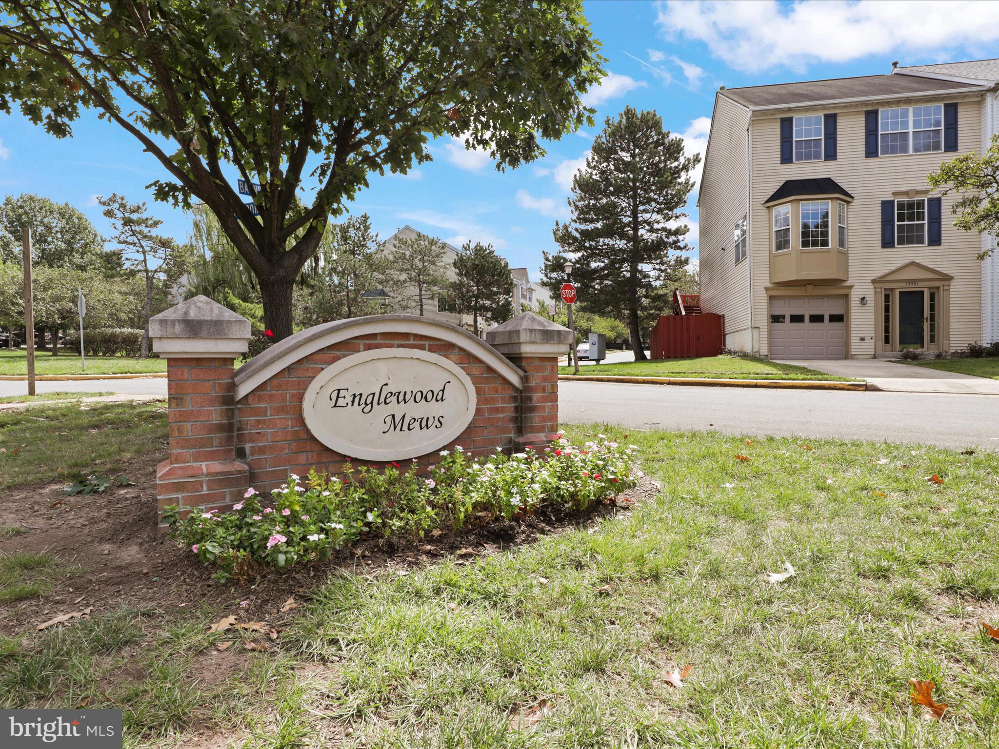 ENGLEWOOD MEWS - Residential Lease